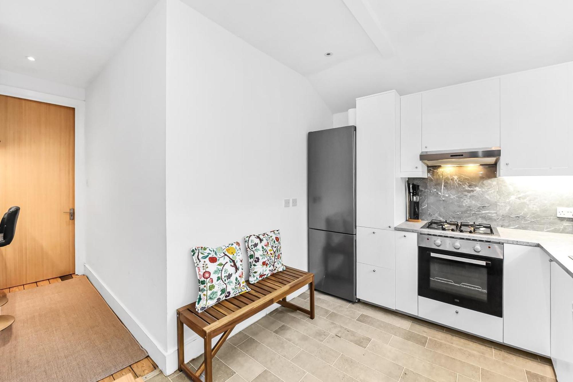 Groves 4 Bedroom, Shepherds Bush Londra Exterior foto